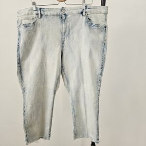 Lauren Ralph Lauren Jeans 22W Washed Denim Raw Hem Stretch Denim Crop Length